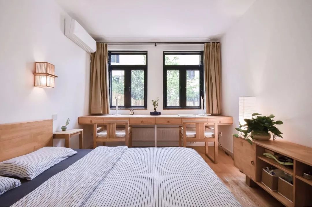 卧室装修窗户怎么装,客厅与卧室之间的窗户怎么装修