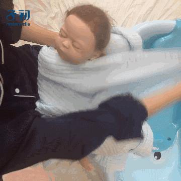 九个月大的宝宝洗澡老是哭闹,三个月婴儿洗澡哭闹怎么回事