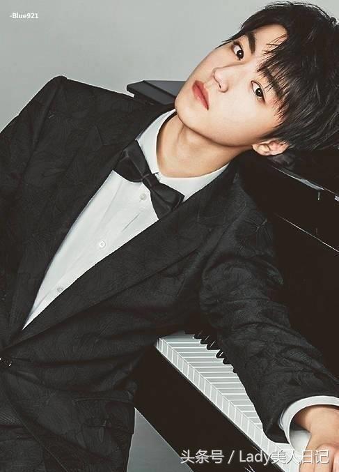 王俊凯芭莎封面,王俊凯芭莎时尚图高清