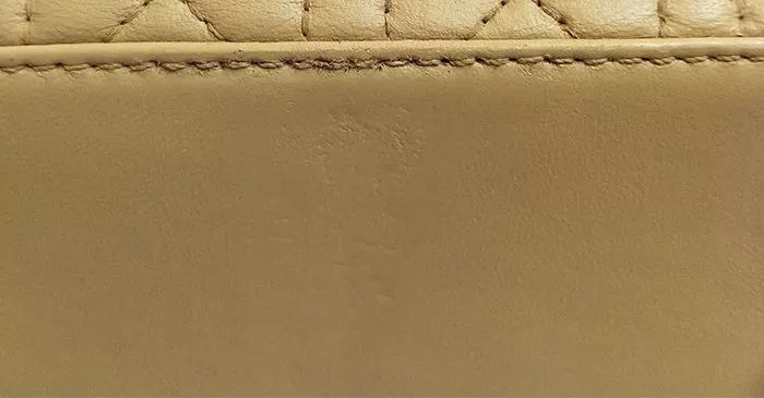 这些网络流传的包包护理方法,分分钟毁了你的大牌包包!