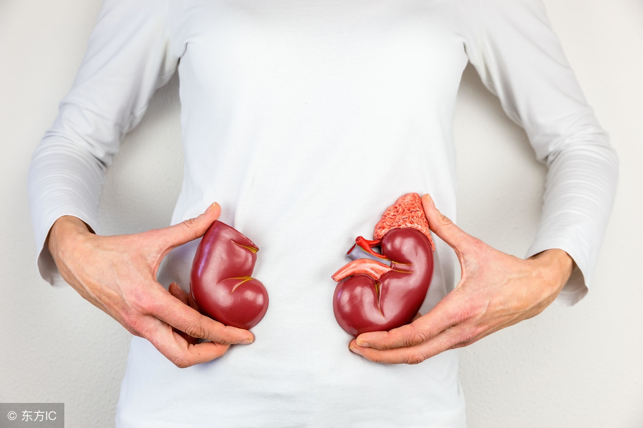 嘴唇黑怎样变回正常颜色,嘴唇看健康的4个征兆