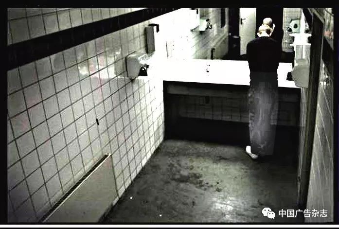 全球装置与行为艺术广告赏析