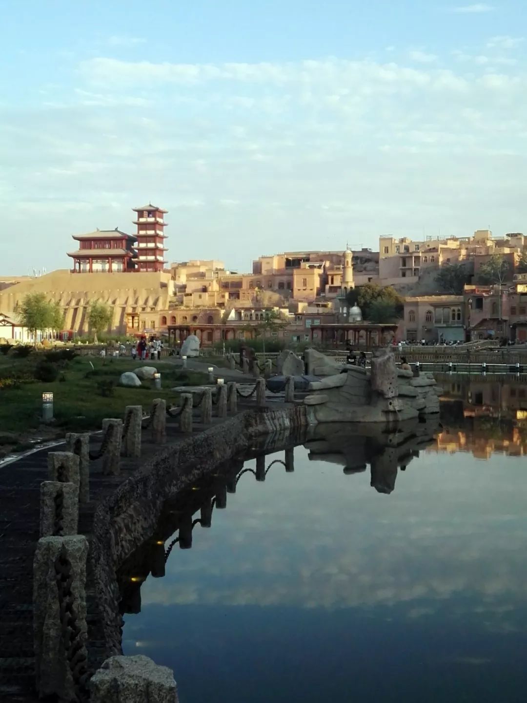 喀什胡杨节自驾游攻略,喀什胡杨节