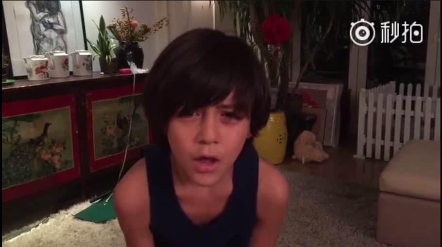 刘烨晒儿子,刘烨打诺一