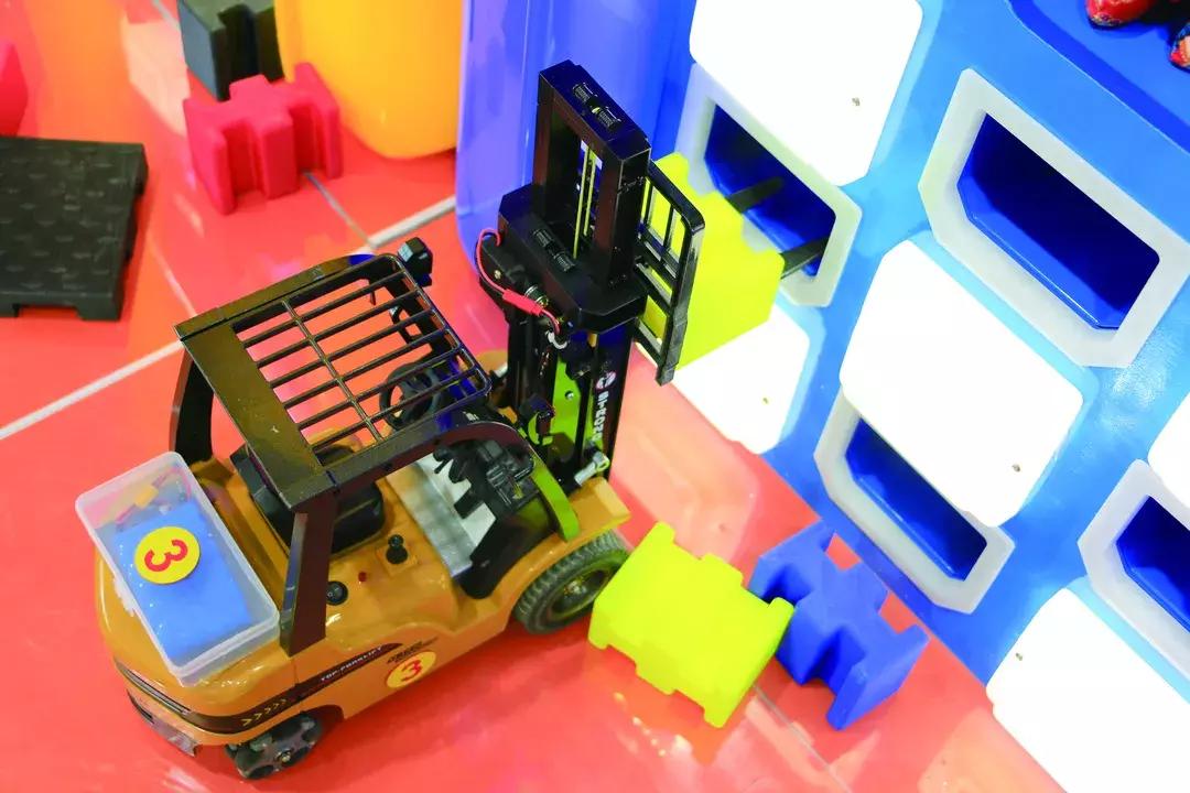 cae灞曚細,2018骞翠笂娴穋as杞﹀睍