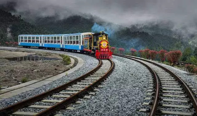 九江周围九月份游玩,九江市旅游的地方必去十大景点