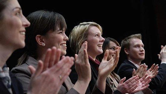 晨会小故事一百字,负能量晨会小故事