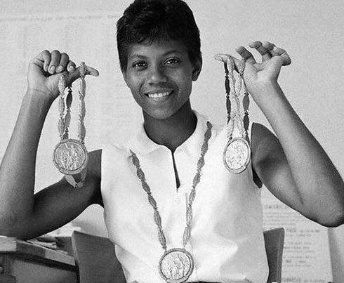 晨会小故事一百字,负能量晨会小故事