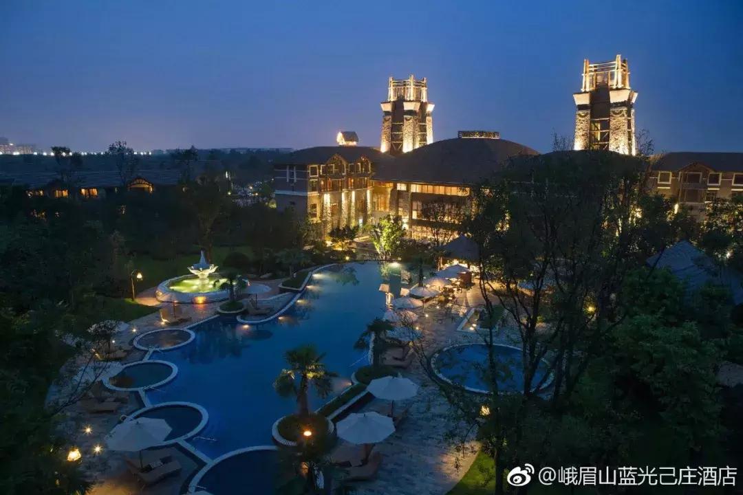 峨眉山蓝光安纳塔拉,峨眉山安纳塔拉