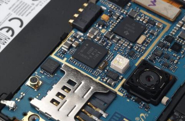 苹果手机信号真的那么差劲吗,苹果手机信号极差怎么回事