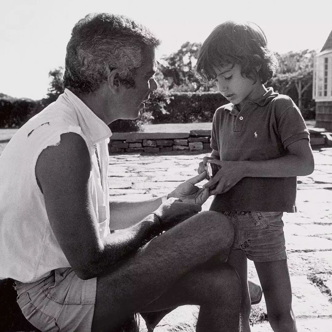 曾是上流貴族的PoloShirt 现在必须把它穿上街头