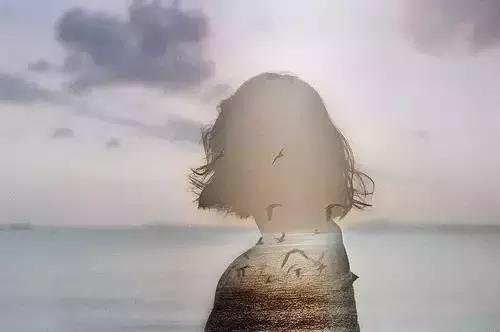 女人挣钱不是责任而是价值,男人挣钱叫责任女人挣钱叫尊严