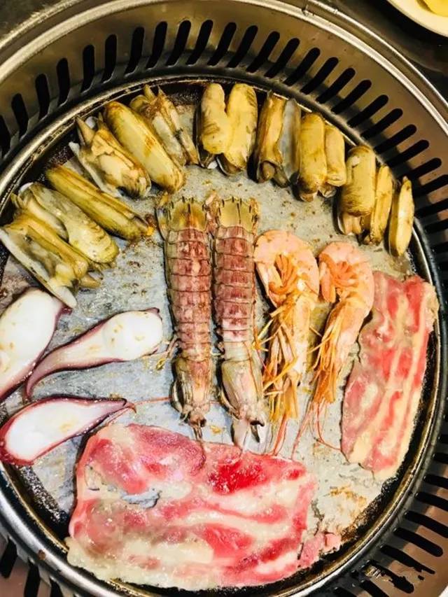 上海最好的魔性饭店,上海最顶级自助