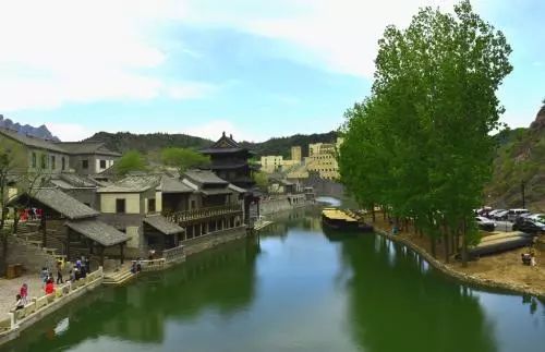 周末带娃好去处儿童运动馆朋友圈,假期带孩子户外运动好去处