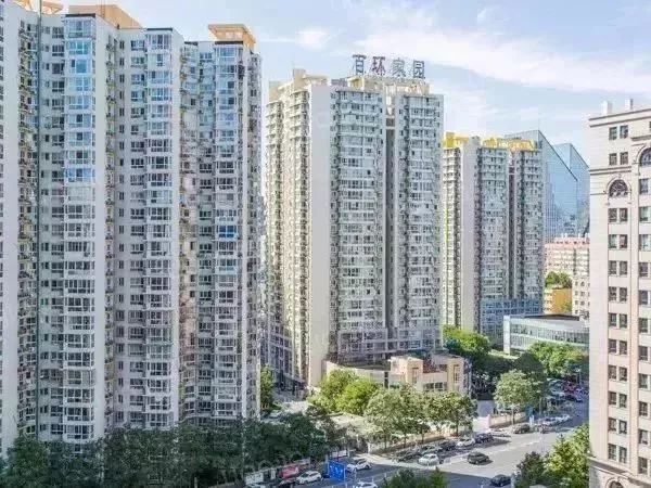 住在北京三环内与五环外的差别,在北京生活还是34线城市生活好