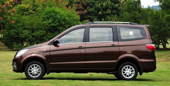 3万多是选择nk800还是450sr,3万多是选宝骏730还是途安