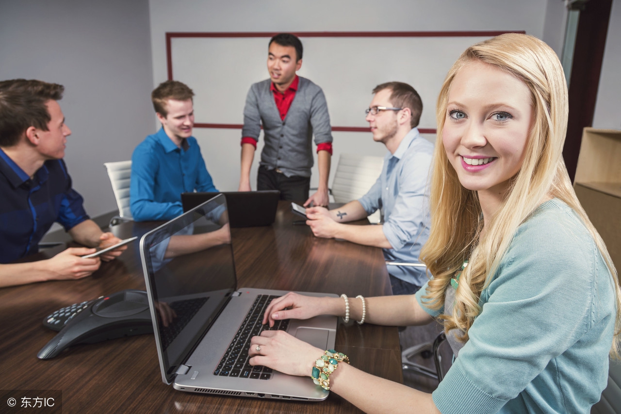 落单的人依然孤独,落单的感觉特别不好
