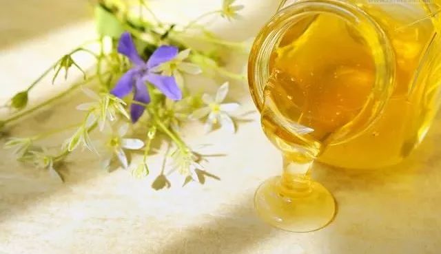 坐不住啦!十月机票低至150元,比火车票还便宜!石河子出发玩遍全国!