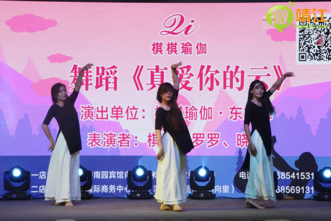 微靖江：这里发生了什么？竟引来近千名靖江人围观！还各种拍照