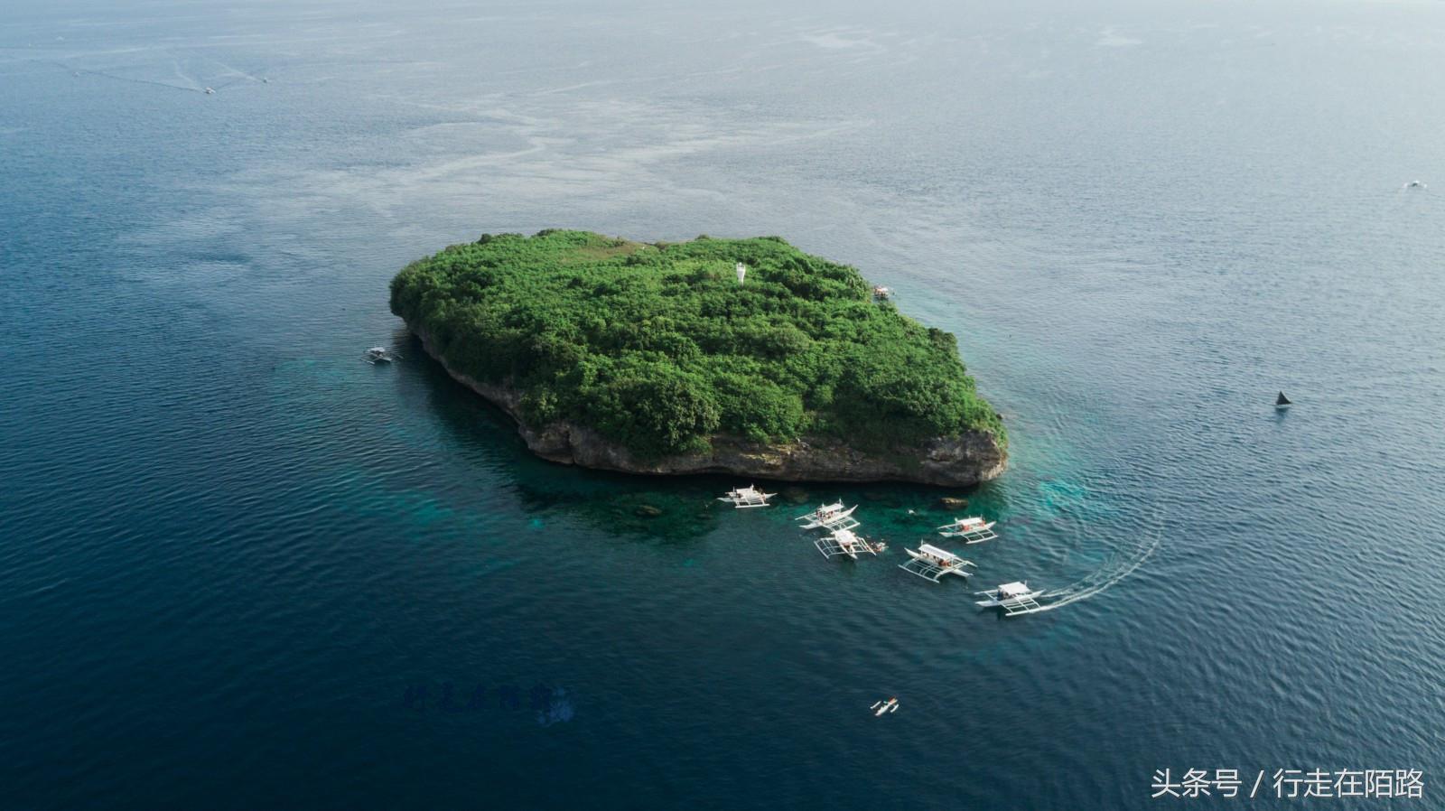 日消费4500的女人岛：拒绝男人和烟酒，拥有1万名美女会员