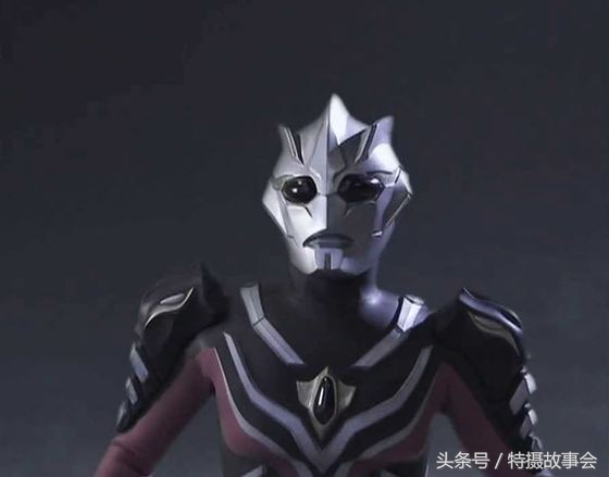 濂ョ壒鏇间笌鍋囧ゥ鐗规浖,鍋囧ゥ鐗规浖鐜╁叿瑙嗛