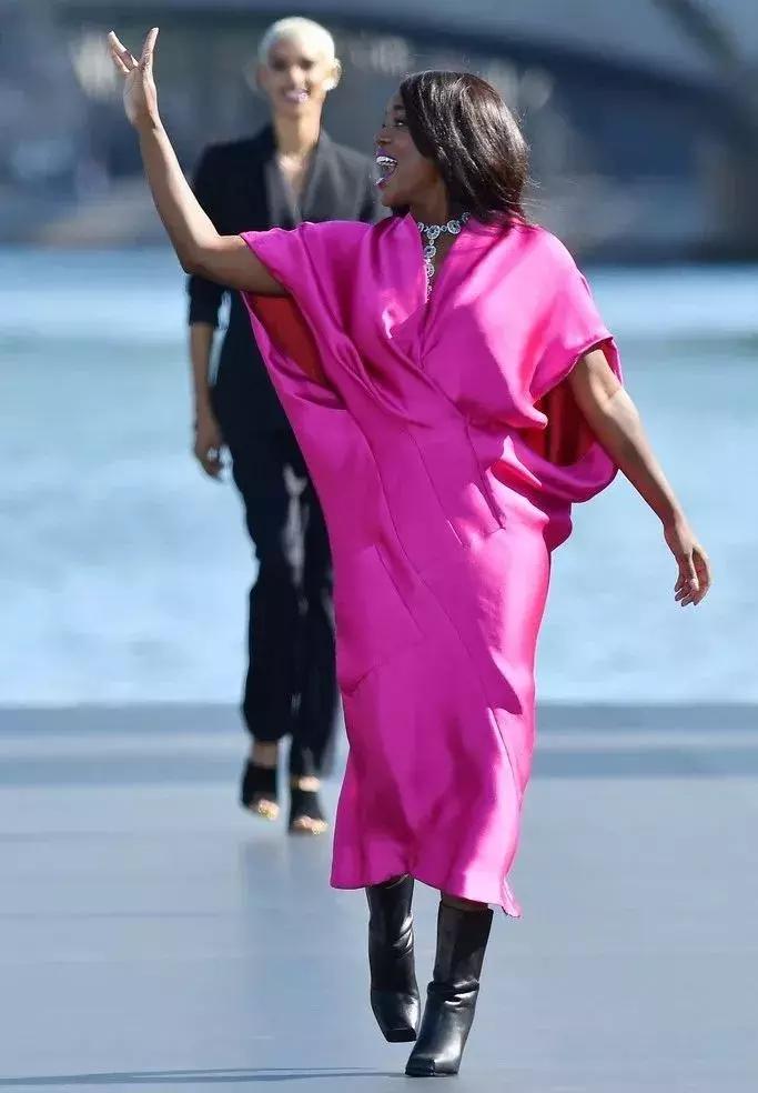 什么样的美萝莉，能让整个好莱坞等她长大？