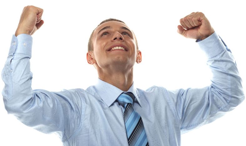 身上脖子上长黄色斑怎么回事,脖子上长褐色的斑是怎么回事