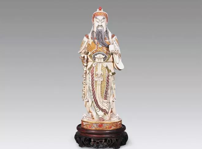 关羽铜像艺术品图片,关公雕像艺术品