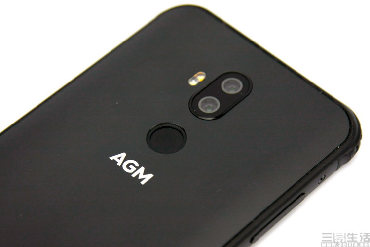 三防手机也要做大众情人测试AGMX3