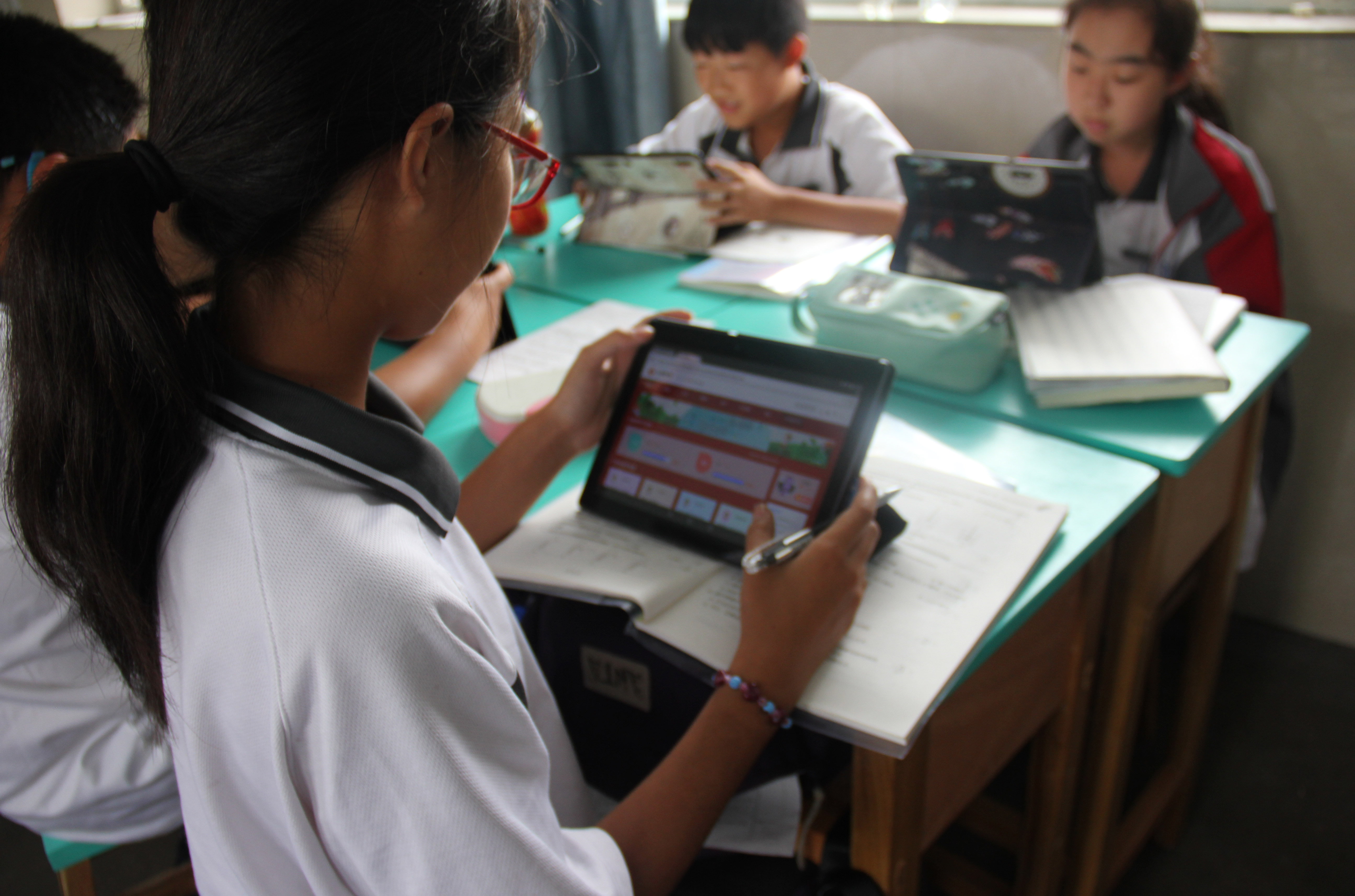 瀵硅瘽鏍￠暱瀹屾暣瑙嗛,瀵硅瘽鏍￠暱