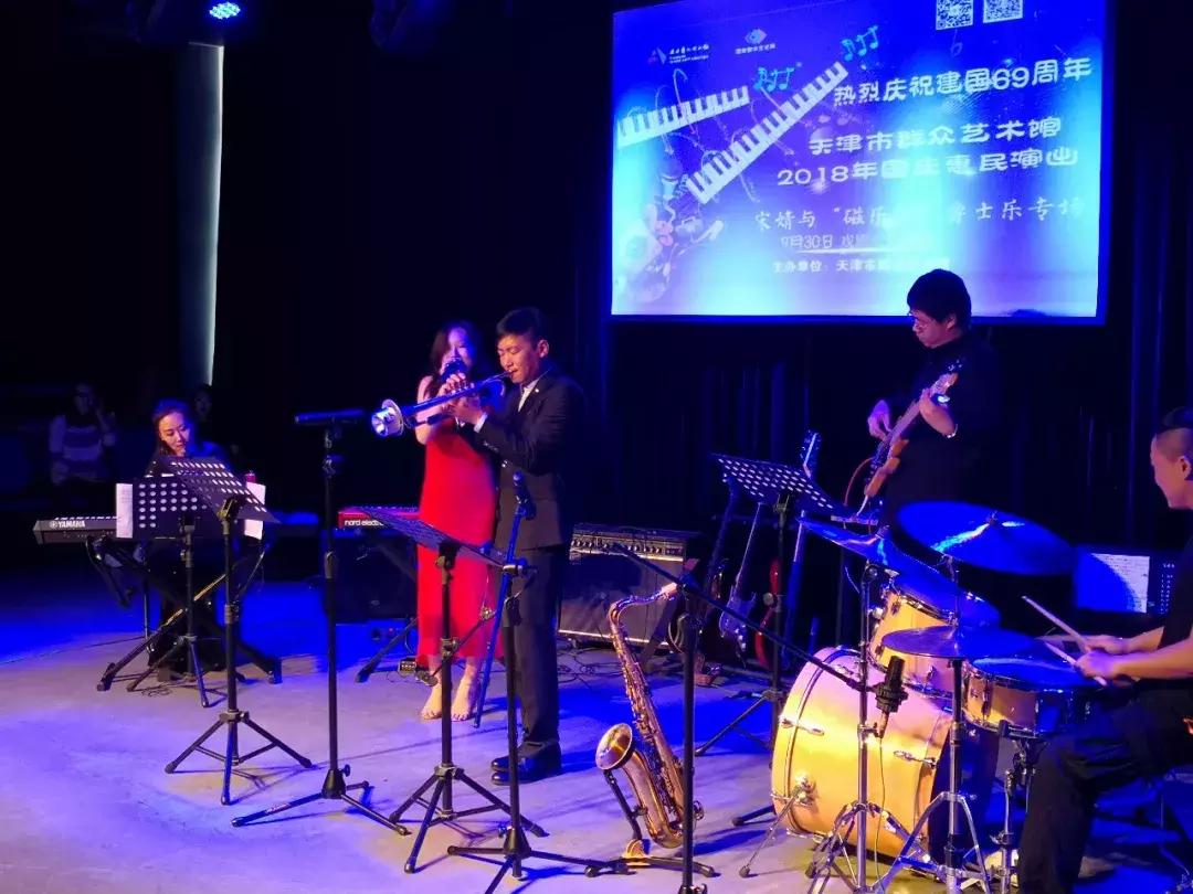 这个“十一”群艺馆是用心的,不知道你们动心没?闪回一轮!