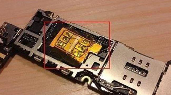 现在iphone卡贴机靠谱么,iphone电信卡贴机