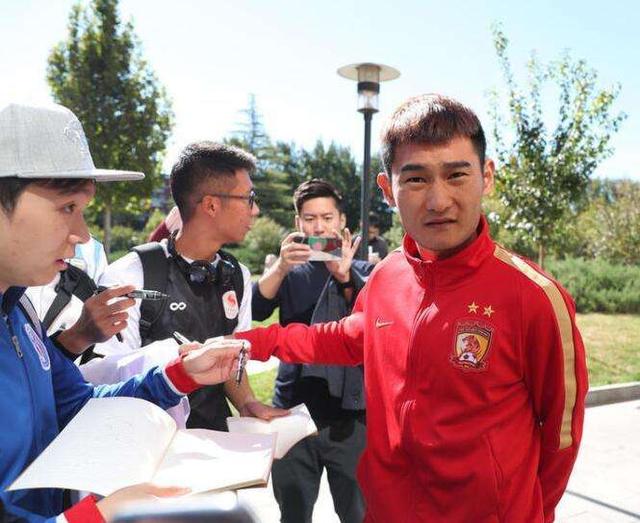 中国足球历史上的最强阵容,中国史上最强足球俱乐部