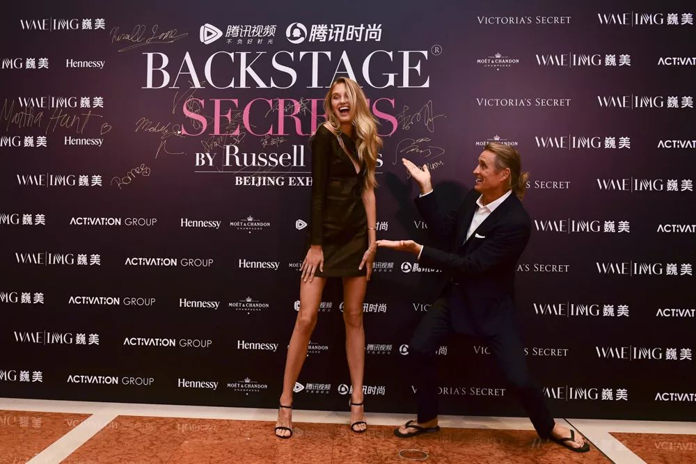 换上明星酷美短发秋天还有更多好去处等你来探