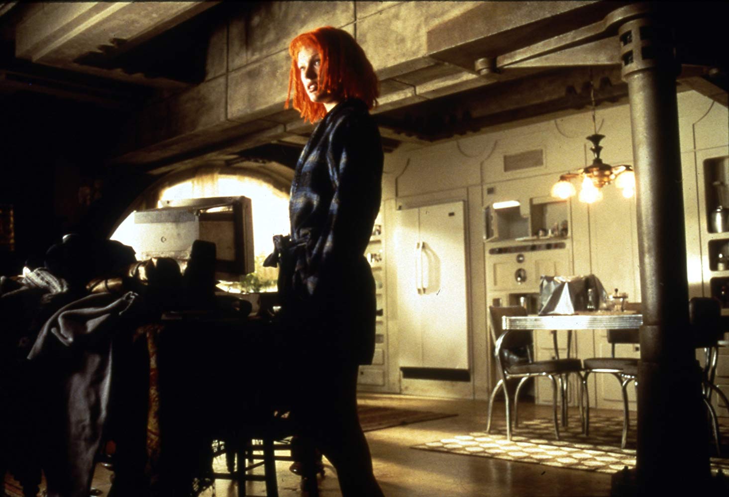 电影第五元素解说,电影第五元素的精彩瞬间