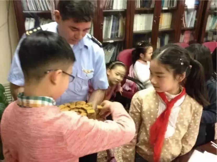 「活动报道」玻利维亚中秋记—小大使与天堂之国最感动的相遇