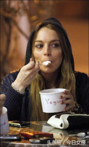 邓莎购物事件完整视频,邓莎去买东西被误认为是小偷