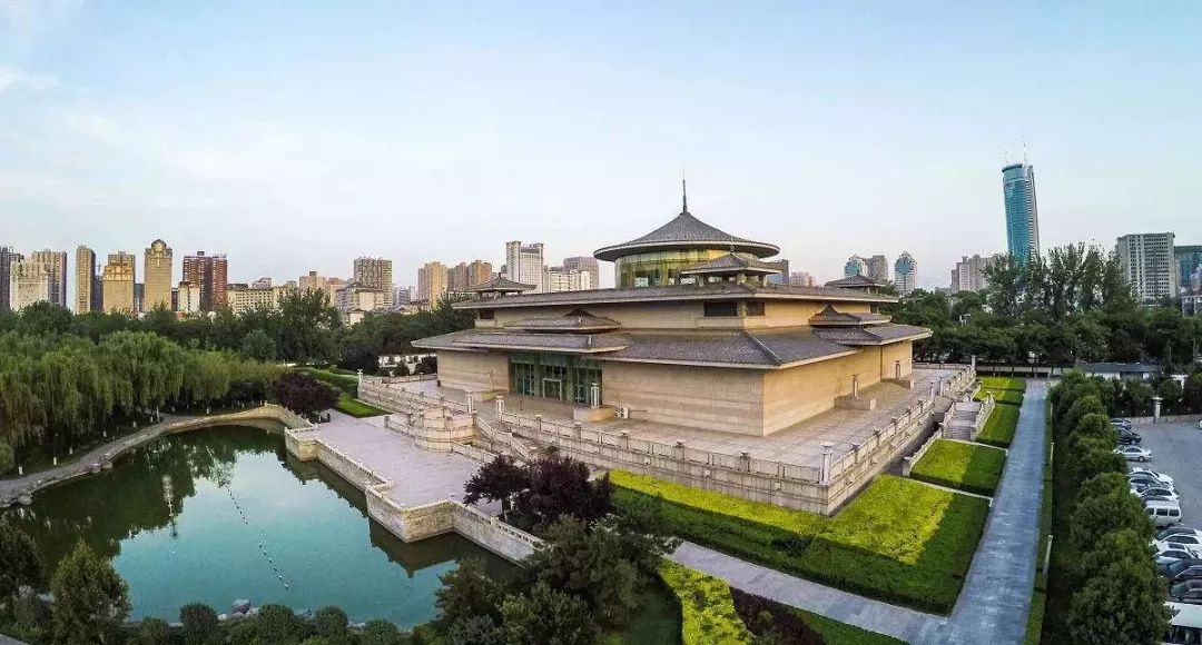 设计师去广州网红景点,西安必去十大网红景点图片