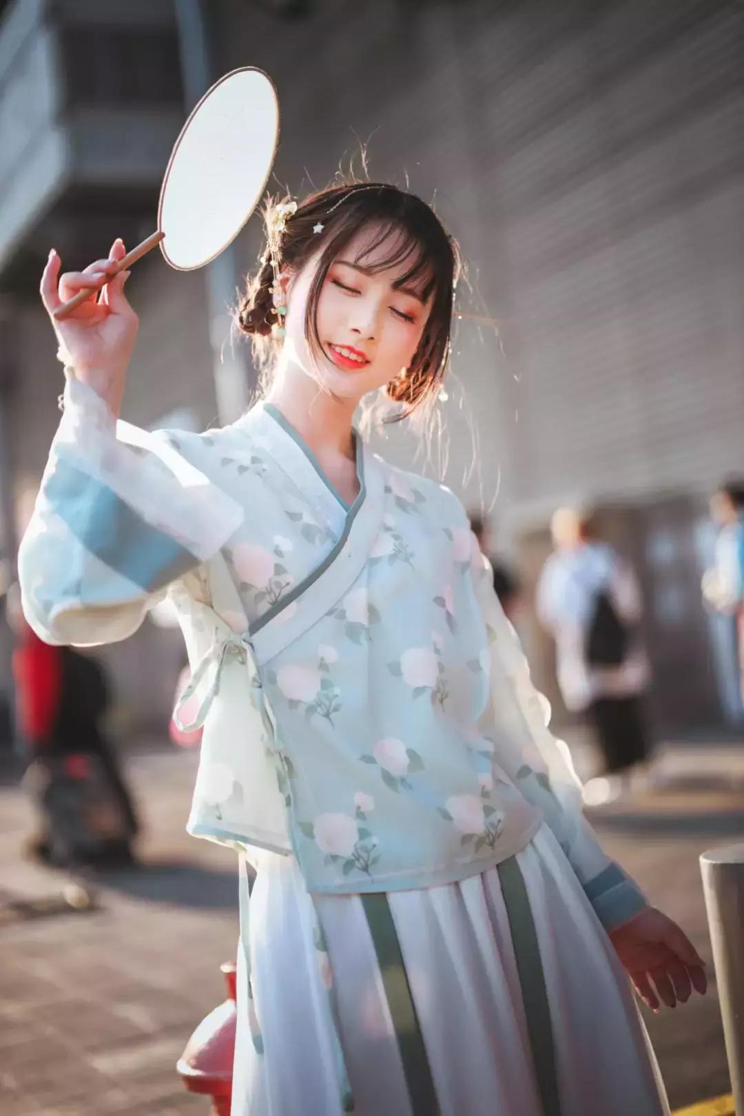 佳能rf50mmf1.4最新消息,佳能rf50mmf1.8如何正确使用