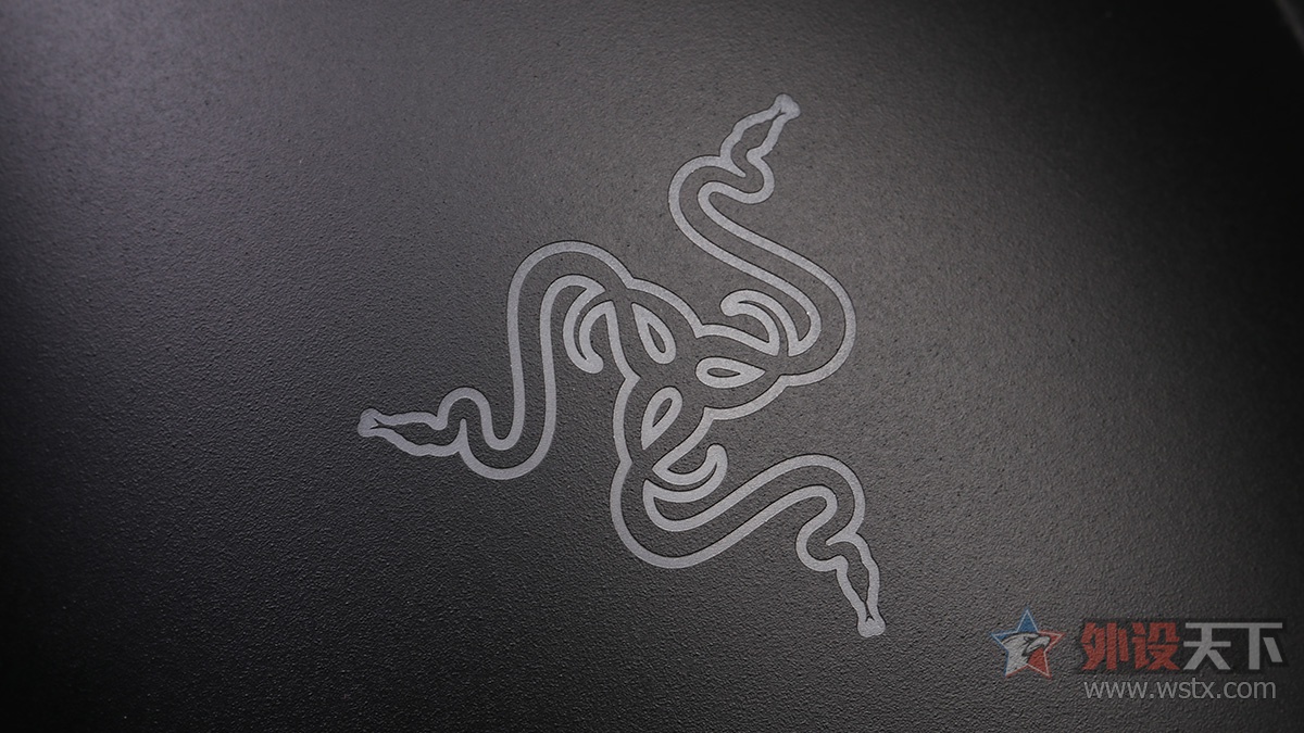 雷蛇眼镜蛇续航,雷蛇巴塞利斯蛇终极版鼠标测评