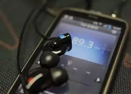 耳机损坏维修小窍门,怎么携带防止耳机坏掉