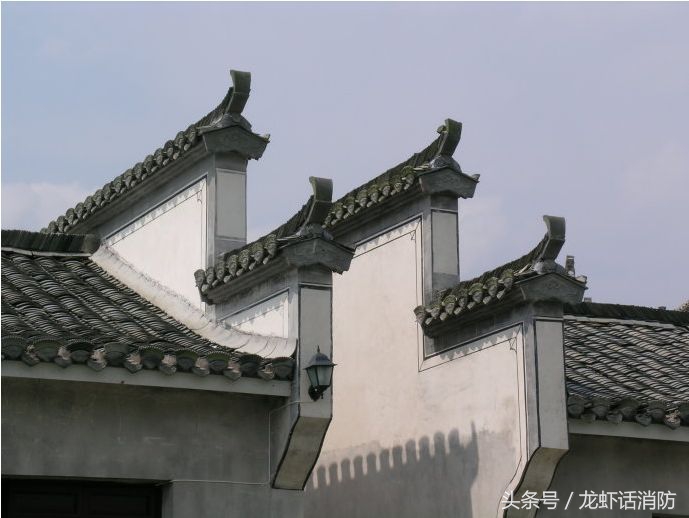 防火分区的隔墙是不是防火墙,防火墙与防火隔墙的照片