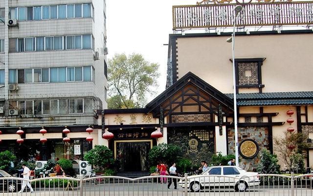 郑州哪家烩面吃着最带劲，医学院“杀人”烩面背后隐藏什么故事？