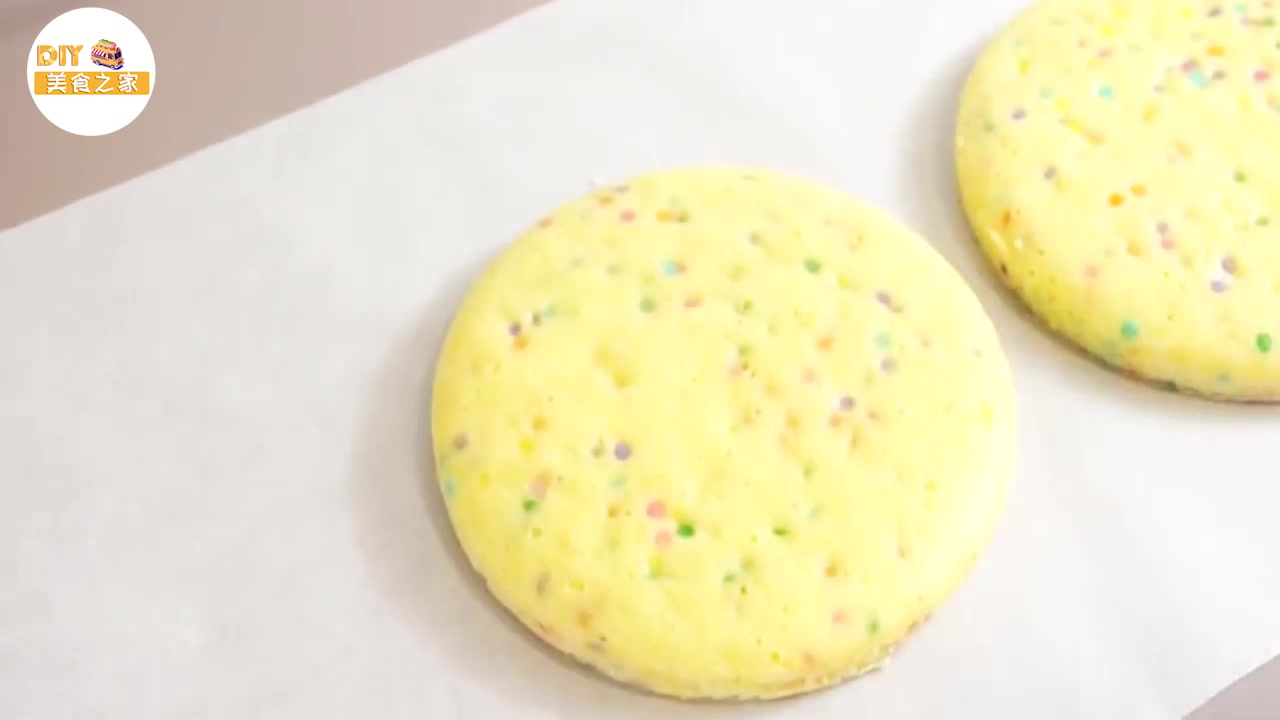 超治愈美食教程最新款蛋糕,超级美味的蛋糕教程