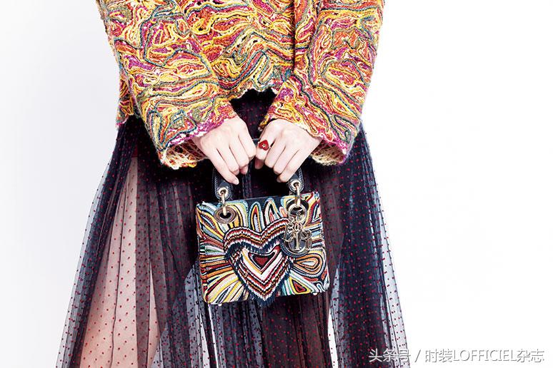 dioramour深圳,dioramour爱心高跟鞋