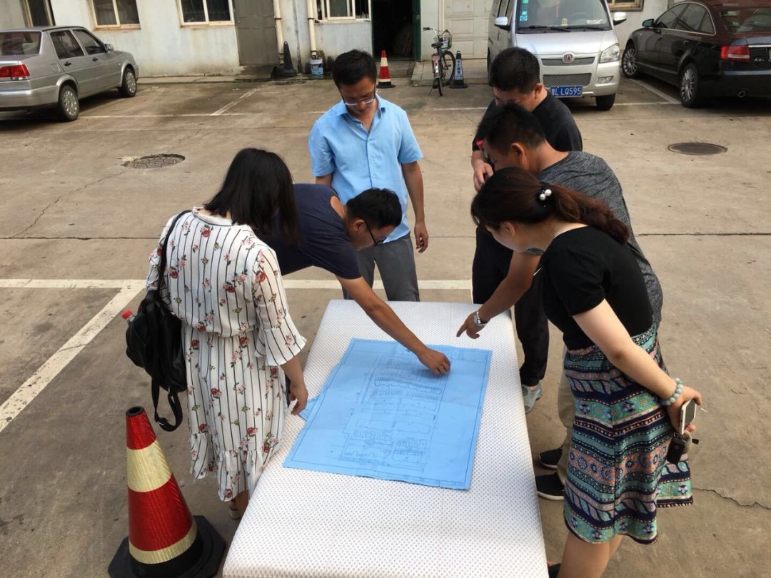 美了美了钢琴曲二胡,美了美了越南红歌