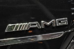 车屁股后面的字母都代表什么意思,汽车屁股上的字母代表什么