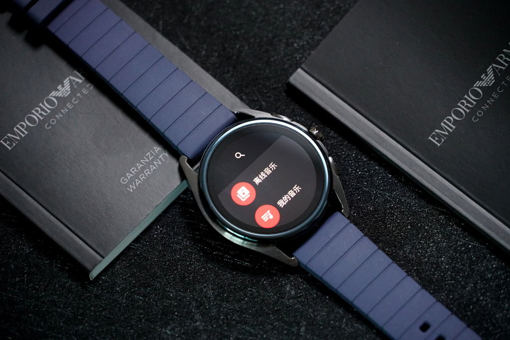 时尚潮流的阿玛尼,时尚表阿玛尼