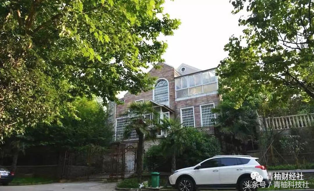 南京房价降价800万是真的吗,南京十大凶宅锦绣花园