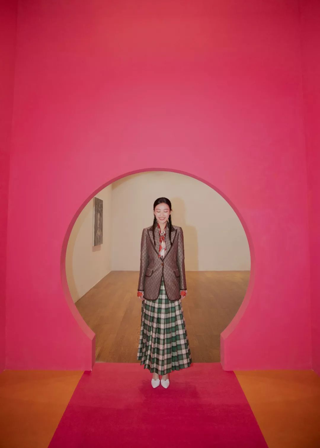 美图｜喵总现身上海看展，共赴古驰艺术盛宴